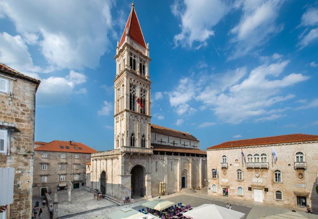 Villa Lovor Trogir Buitenkant foto